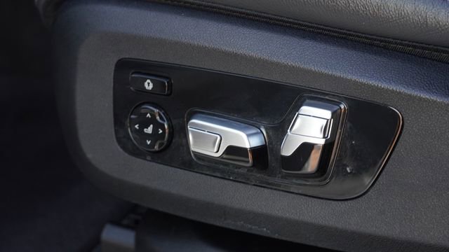 Used 2022 BMW X5 sDrive40i w/ Premium Package image 22