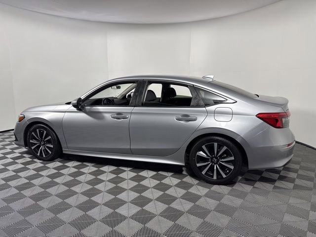 Used 2022 Honda Civic EX image 4