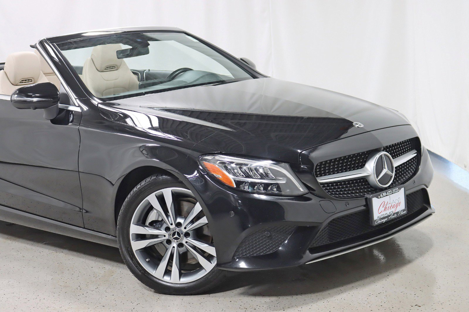 Used 2019 Mercedes-Benz C 300 4MATIC Cabriolet w/ Multimedia Package image 3