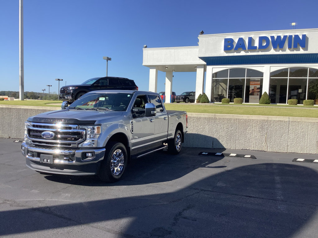 Used 2022 Ford F250 Lariat w/ Chrome Package image 3