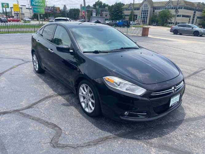 Used 2013 Dodge Dart Limited w/ Technology Group FWD image 3