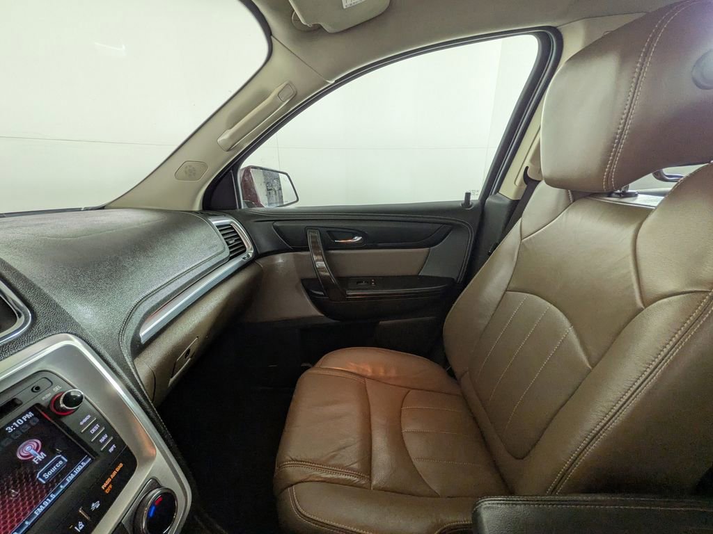 Used 2017 GMC Acadia Limited SLT image 30