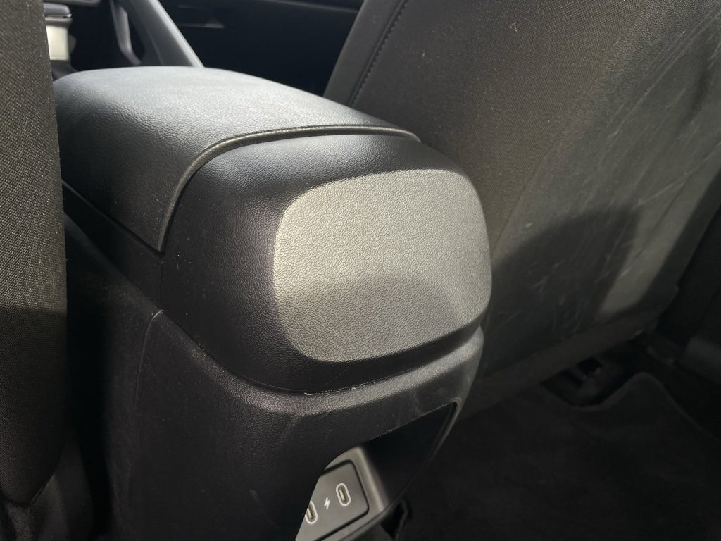 Used 2025 Hyundai Elantra Sport image 27