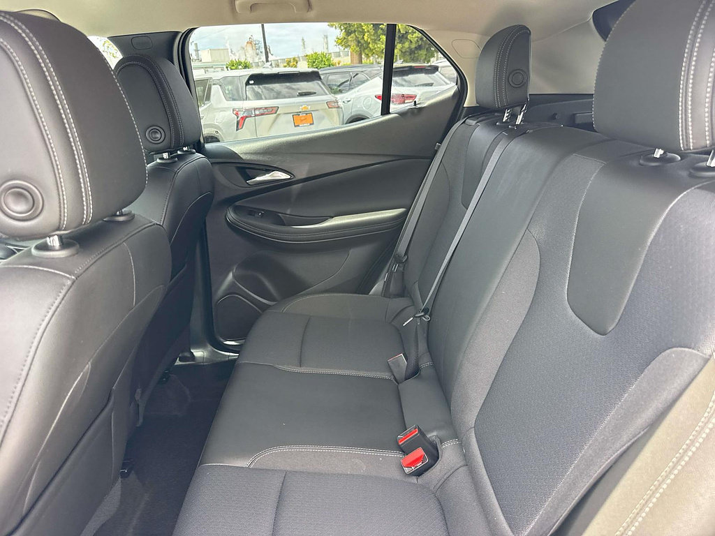 Used 2025 Buick Encore GX Preferred FWD image 11
