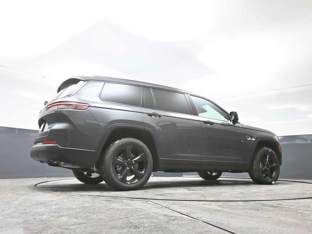 New 2025 Jeep Grand Cherokee L Limited image 38
