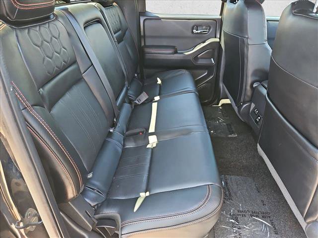 Used 2024 Nissan Frontier Pro-X w/ Pro Premium Package RWD image 16