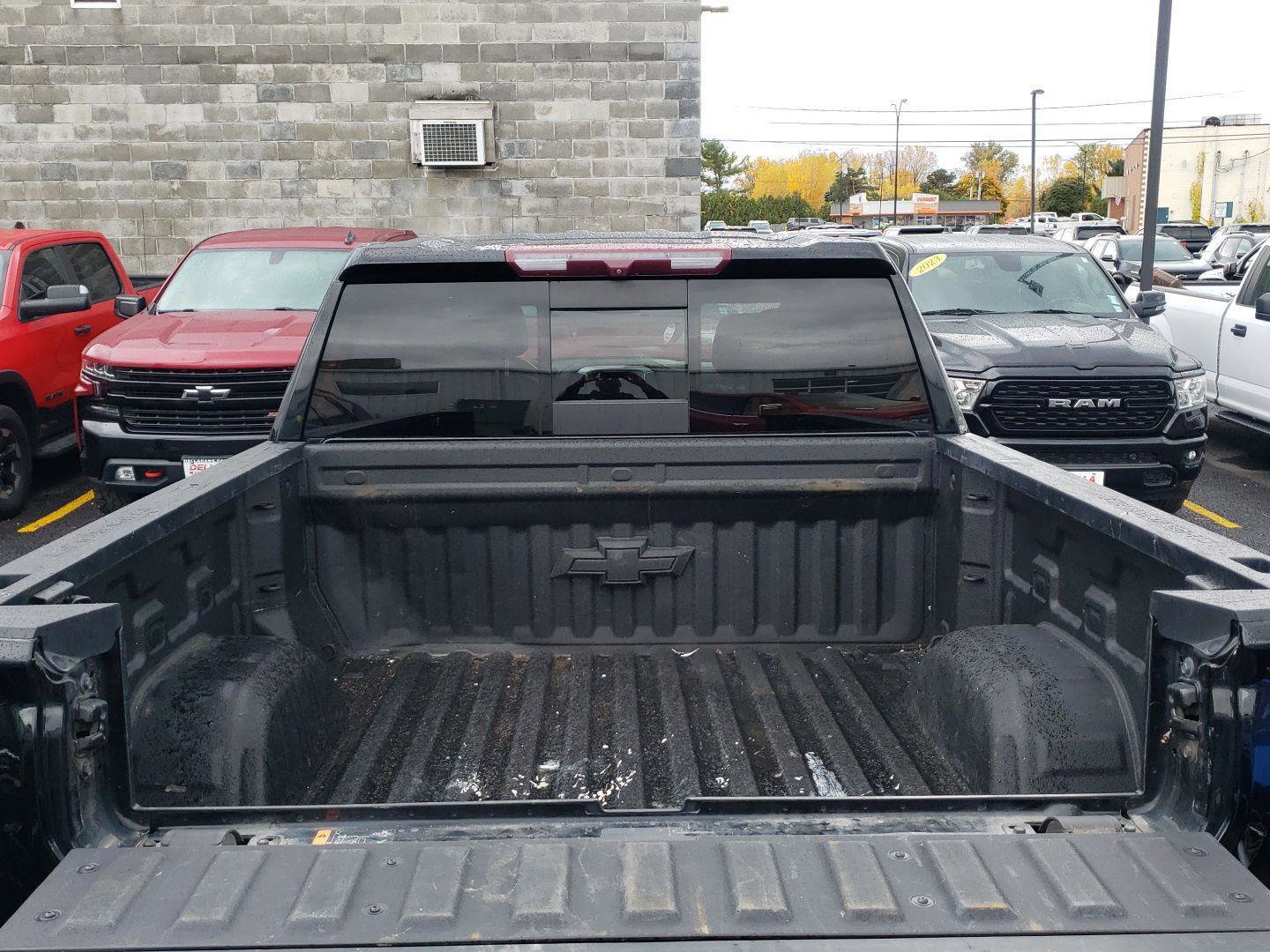 Certified 2022 Chevrolet Silverado 1500 LT Trail Boss w/ LT Trail Boss Premium Package image 6