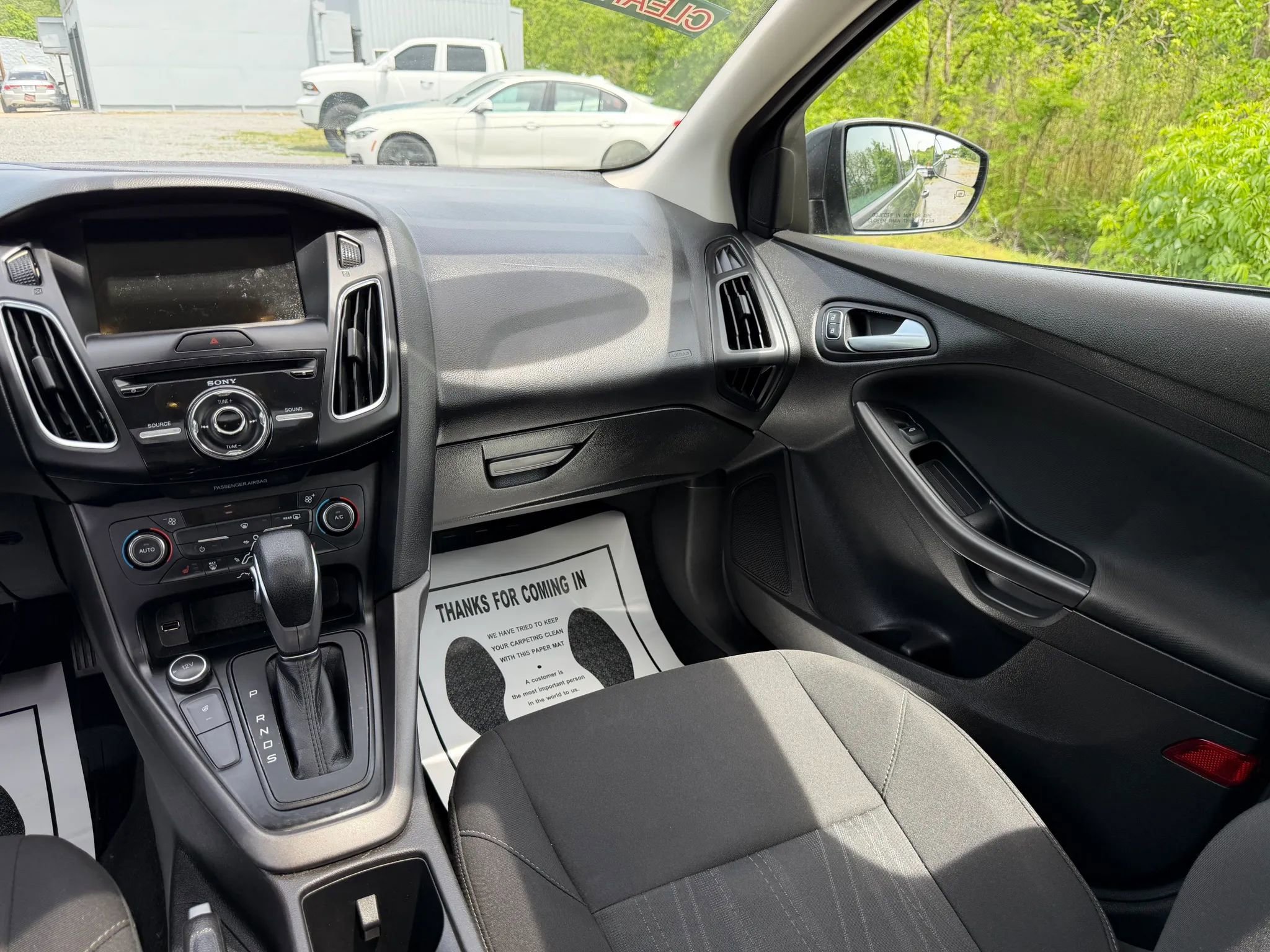 Used 2017 Ford Focus SEL w/ Cold Weather Package FWD image 26