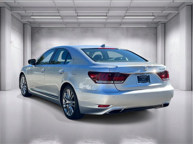 Used 2014 Lexus LS 460 w/ Comfort Package RWD image 5