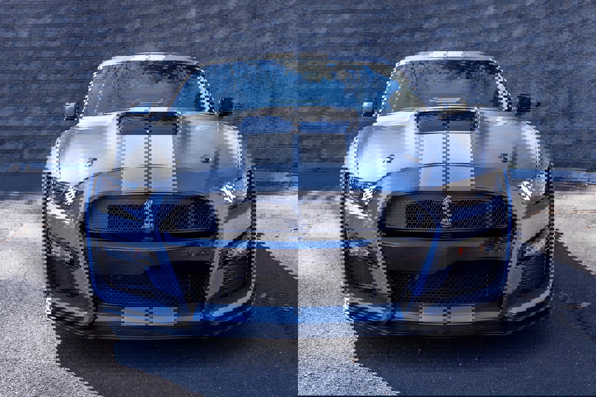 Used 2022 Ford Mustang Shelby GT500 w/ Carbon Fiber Track Pack image 3