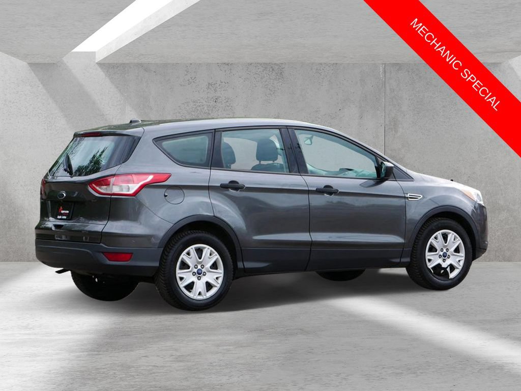 Used 2015 Ford Escape S FWD image 3