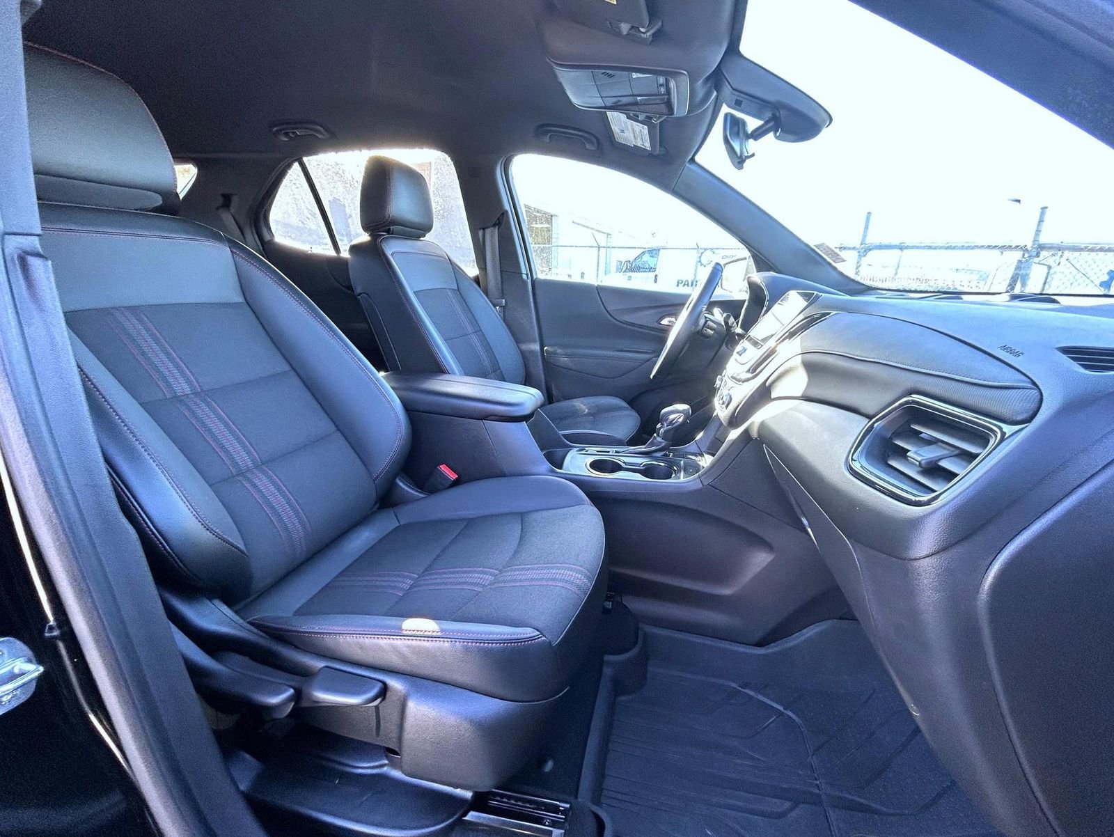 Certified 2023 Chevrolet Equinox RS image 16