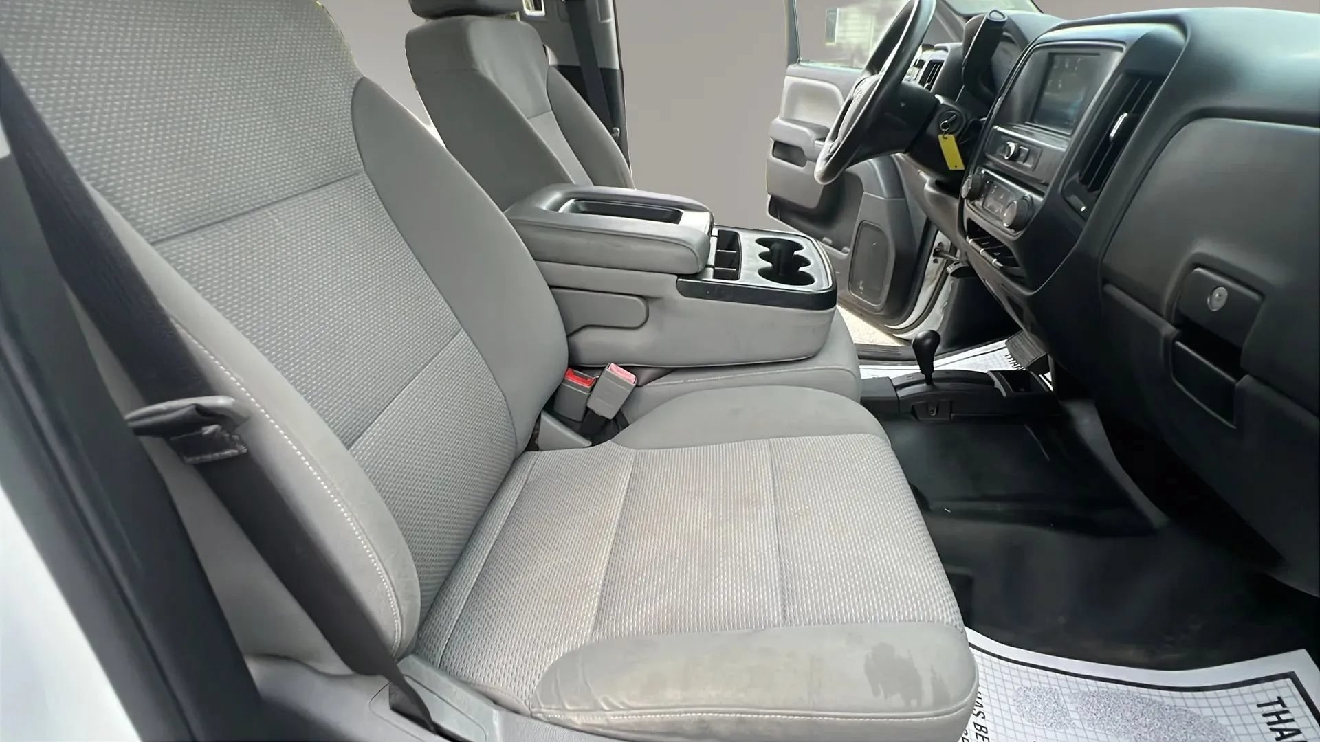 Used 2017 Chevrolet Silverado 3500 W/T AWD/4WD image 20