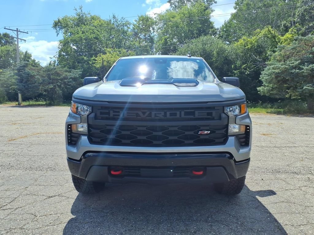 Used 2024 Chevrolet Silverado 1500 Custom Trail Boss AWD/4WD image 2