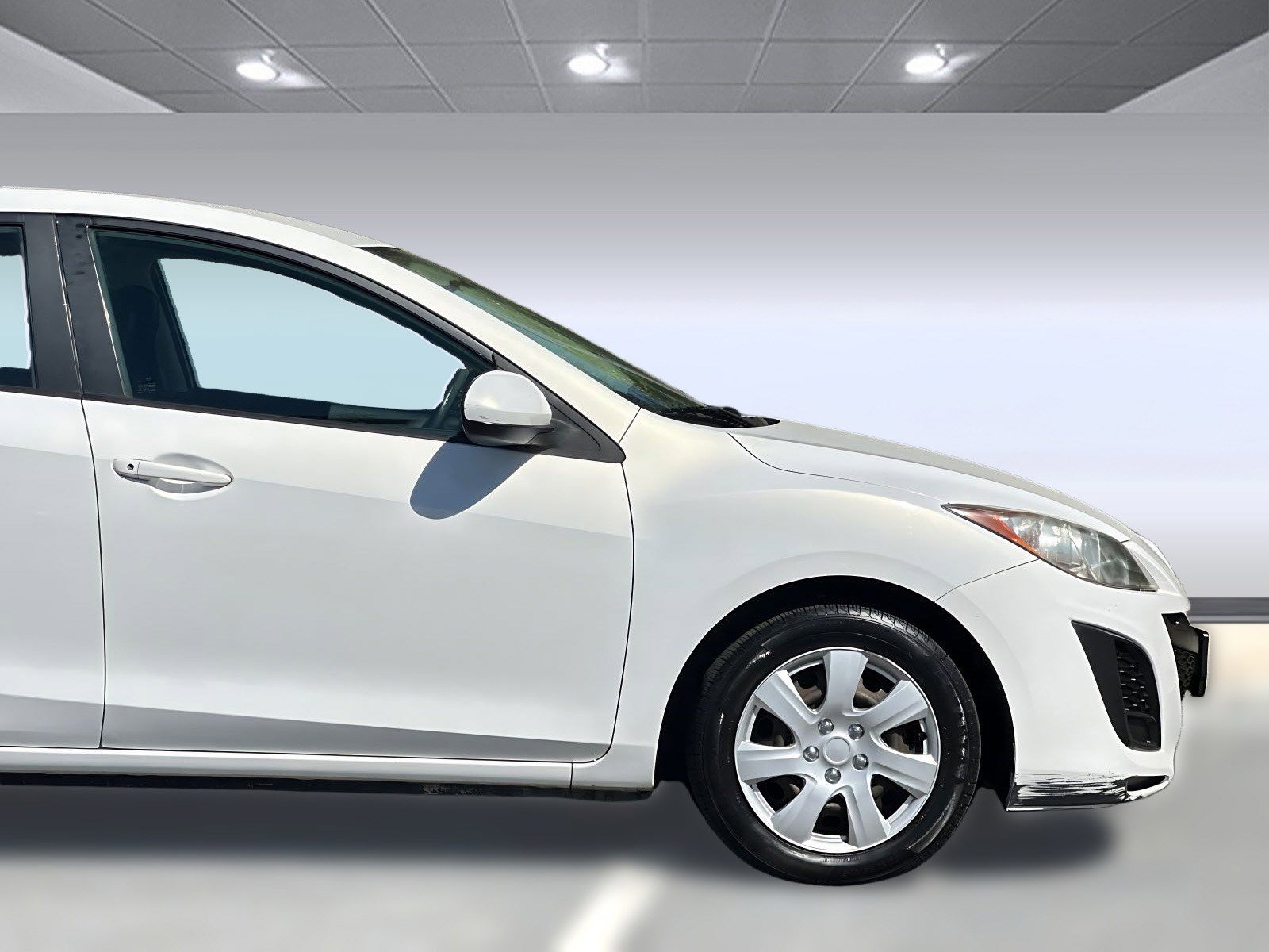 Used 2010 MAZDA MAZDA3 i Sport image 31