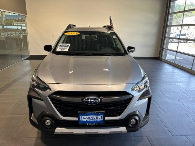 Used 2023 Subaru Outback Limited AWD/4WD image 2