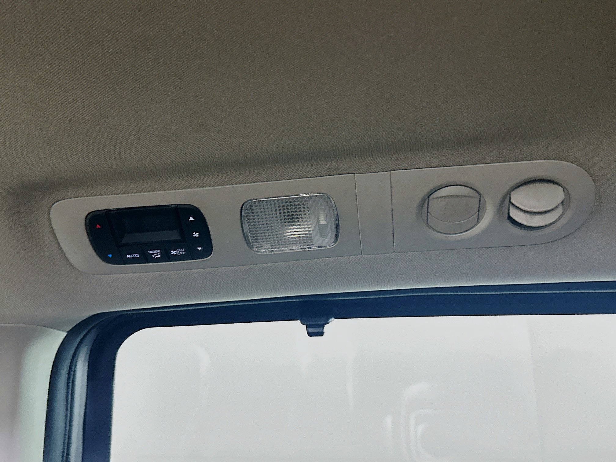 Used 2016 Honda Odyssey EX-L image 27