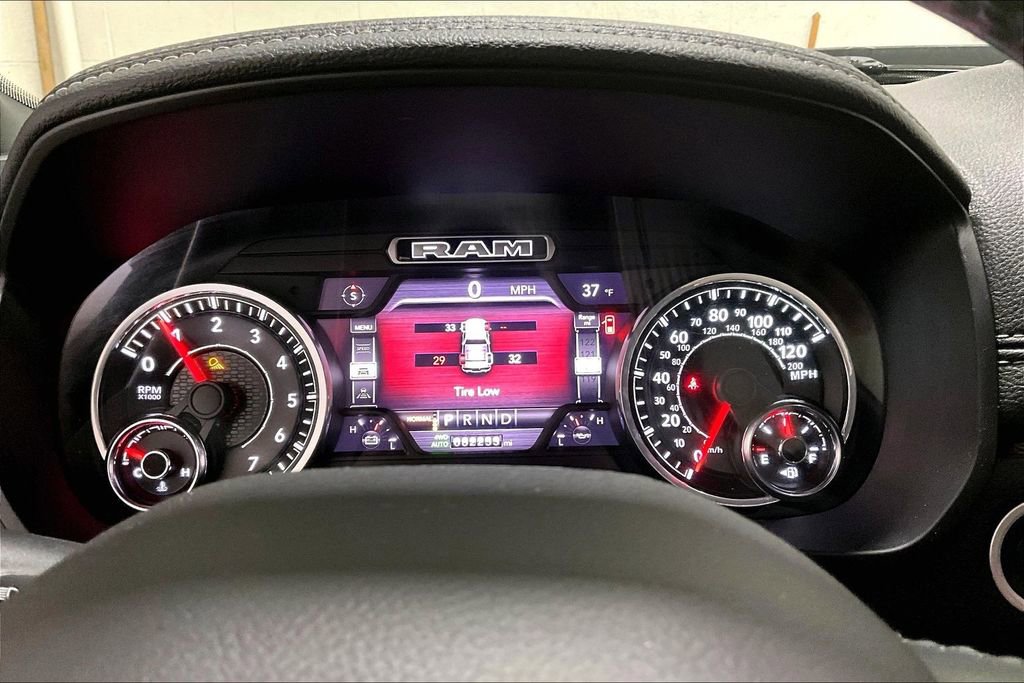 Used 2019 RAM 1500 Laramie image 13