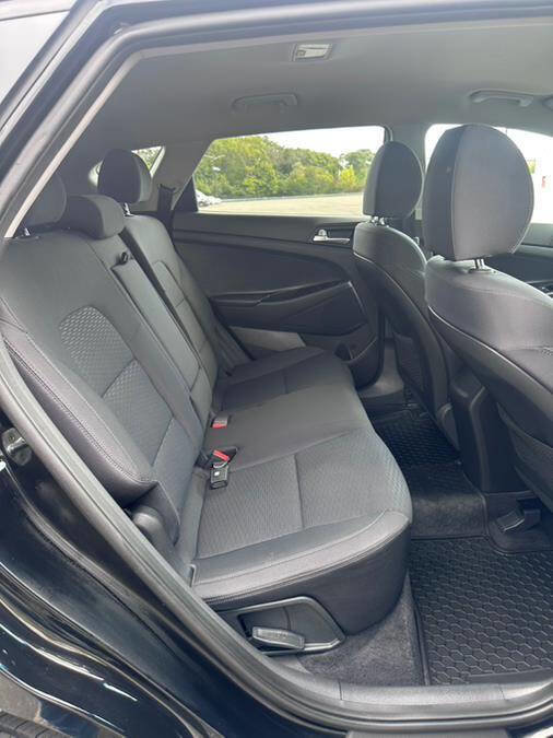 Used 2019 Hyundai Tucson SE image 18