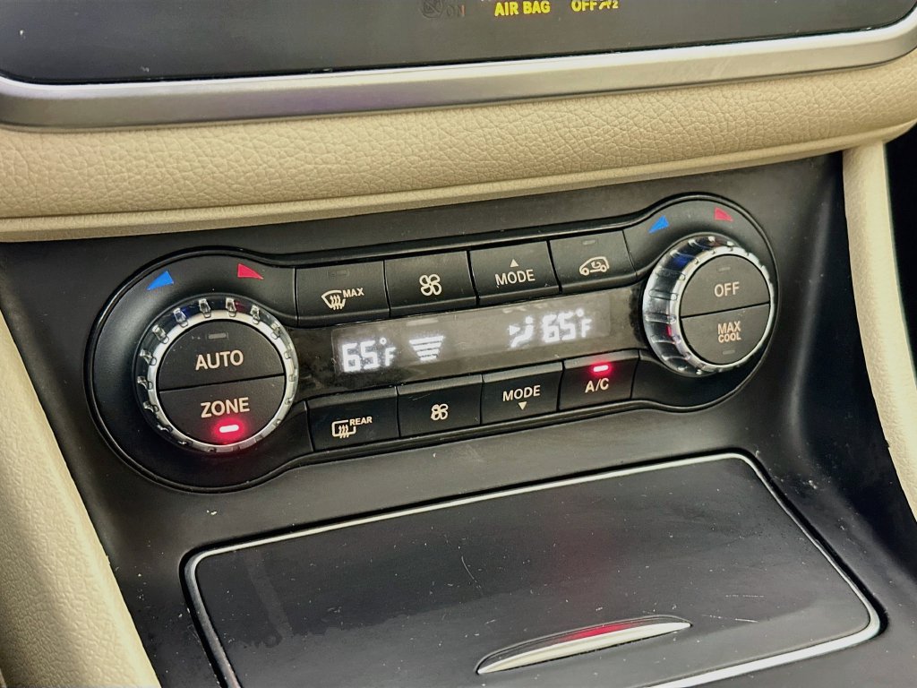 Used 2019 Mercedes-Benz GLA 250 image 15