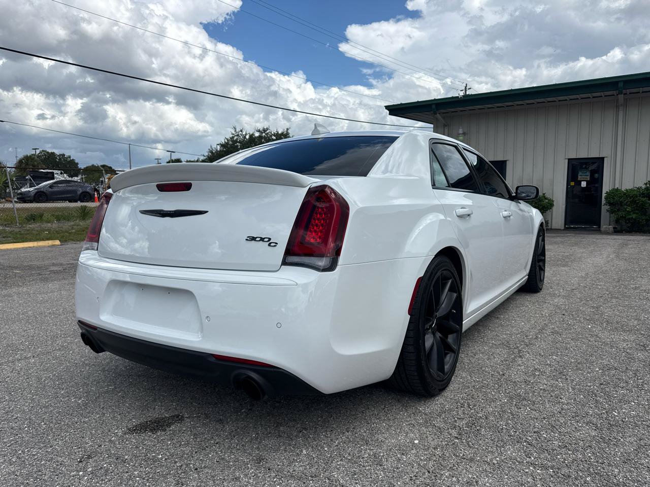 Used 2023 Chrysler 300 C RWD image 12