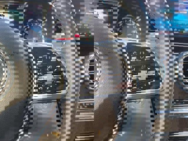 Used 2022 Mercedes-Benz GLC 300 image 17