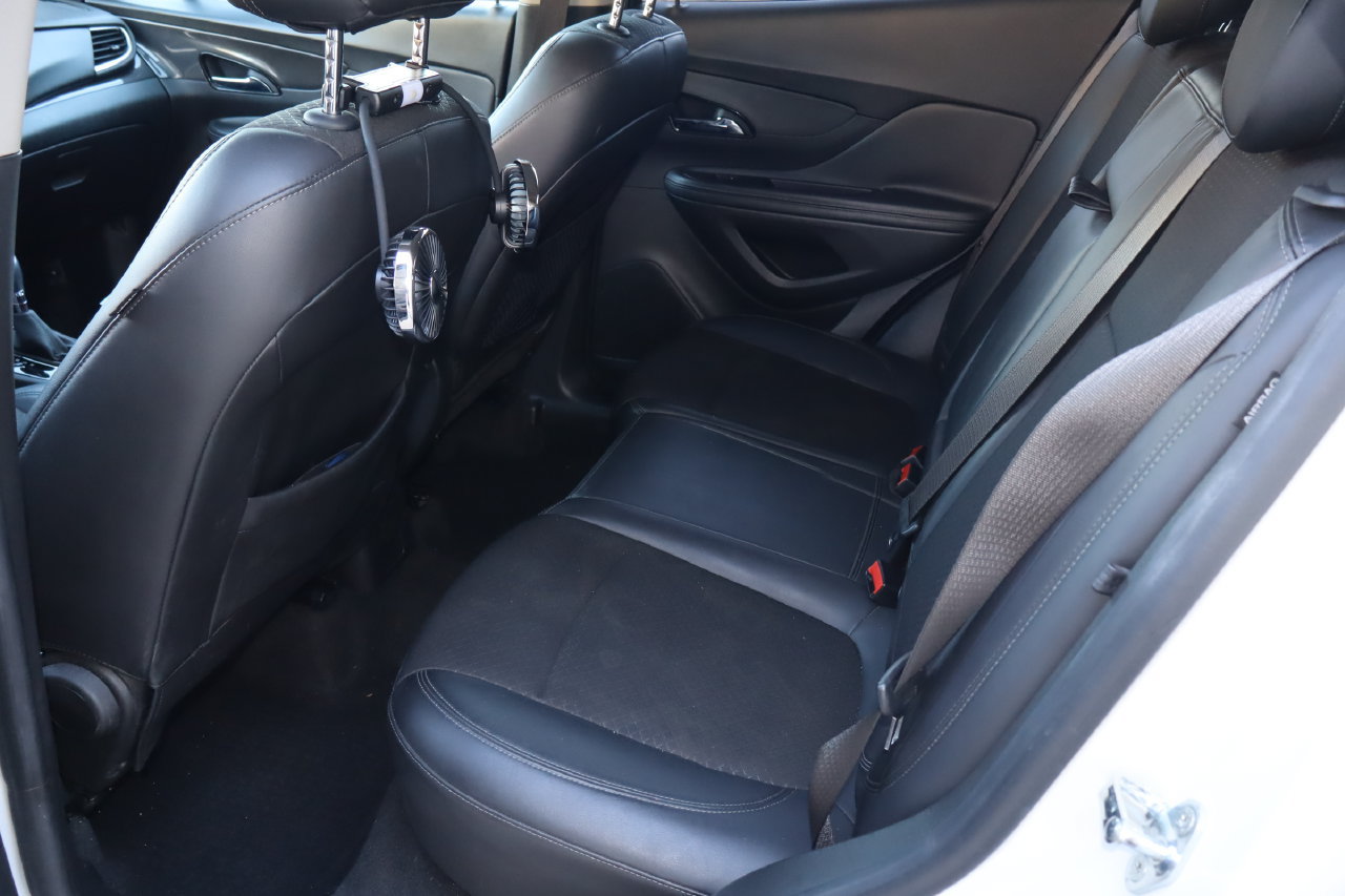 Used 2018 Buick Encore Sport Touring FWD image 5