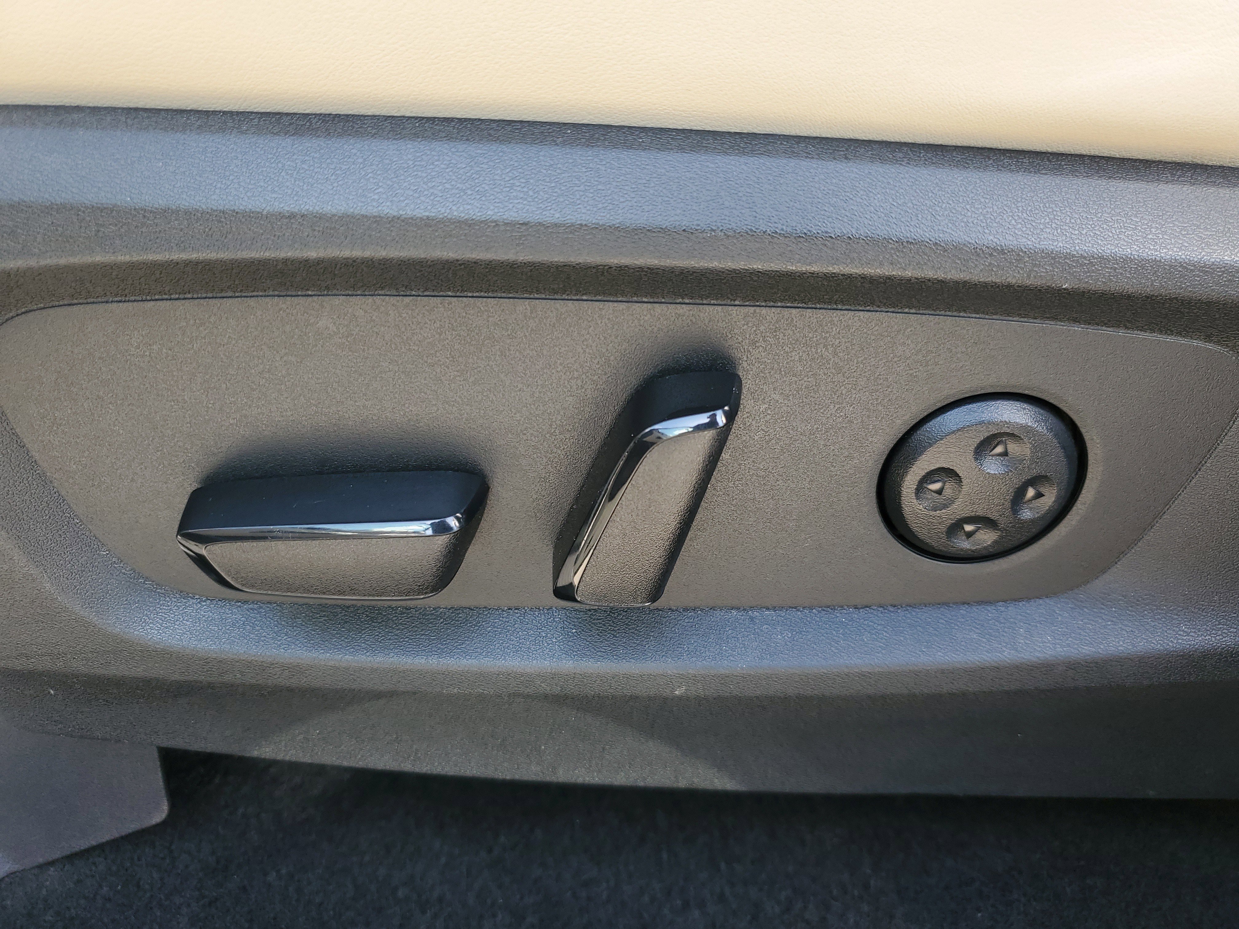 Used 2022 INFINITI QX60 Luxe image 11