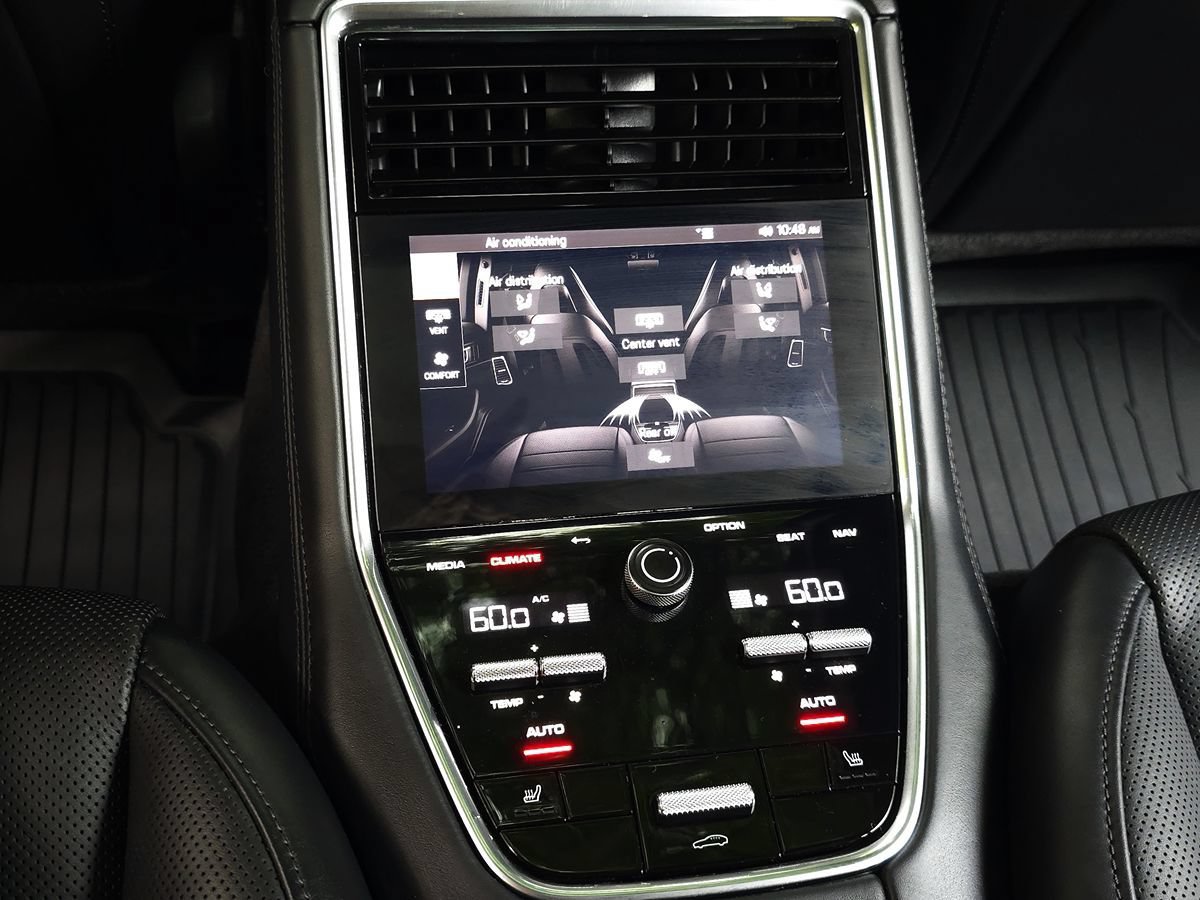 Used 2023 Porsche Panamera 4 Platinum Edition w/ Assistance Package AWD/4WD image 20