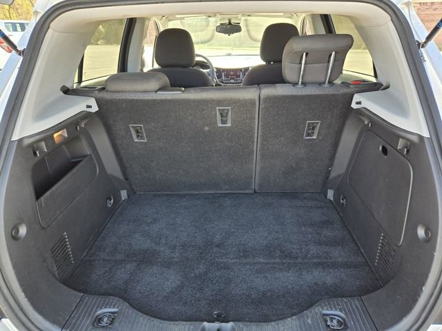 Used 2022 Chevrolet Trax LS w/ Tint and Cruise Package image 16