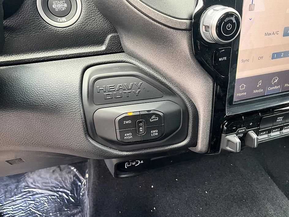 New 2026 RAM 2500 Warlock AWD/4WD image 20