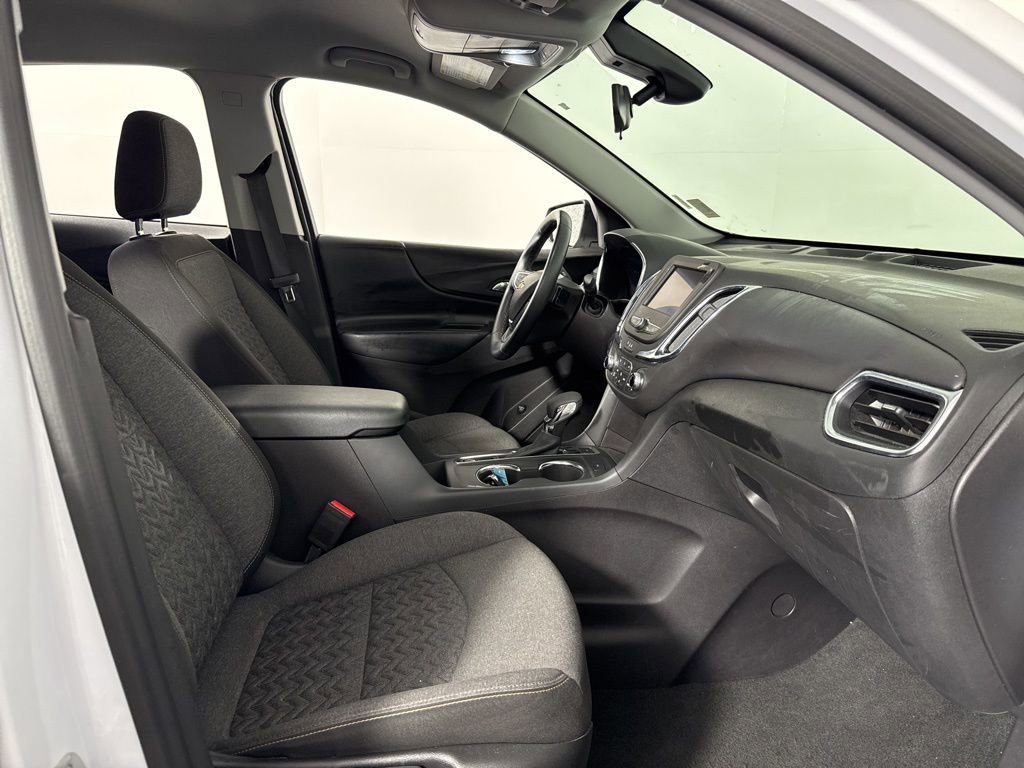 Used 2024 Chevrolet Equinox LT image 24