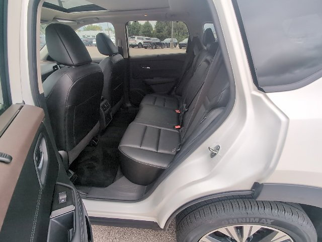 Used 2023 Nissan Rogue SV w/ SV Premium B Package AWD/4WD image 12