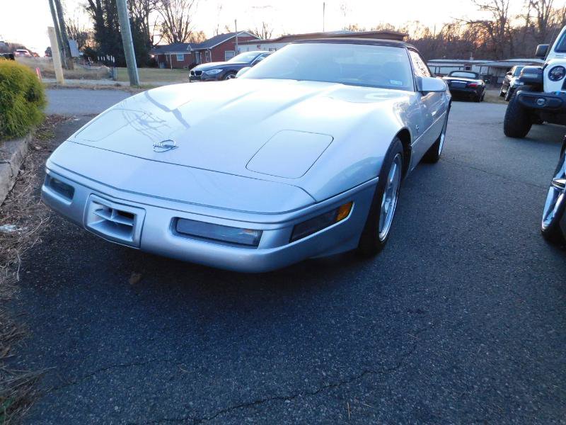 Used 1996 Chevrolet Corvette Convertible image 1