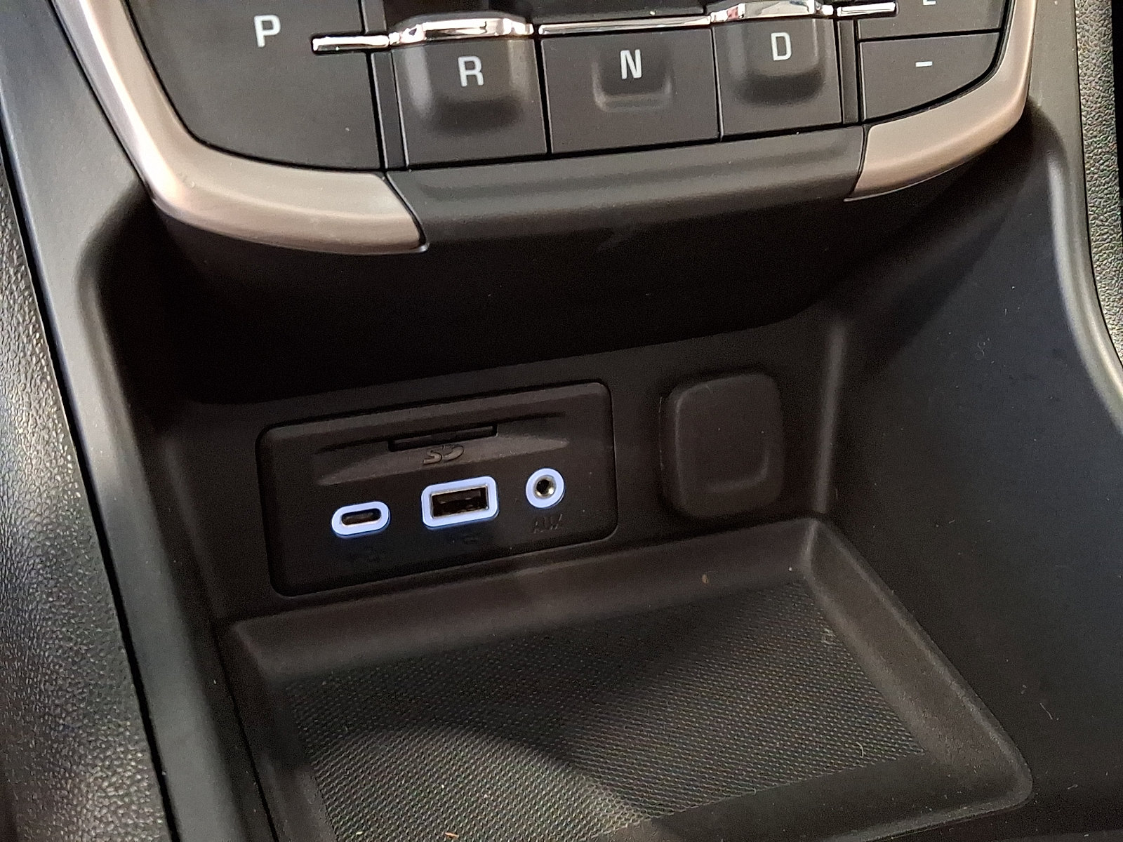 Certified 2023 GMC Terrain Denali w/ Denali Premium Package AWD/4WD image 23
