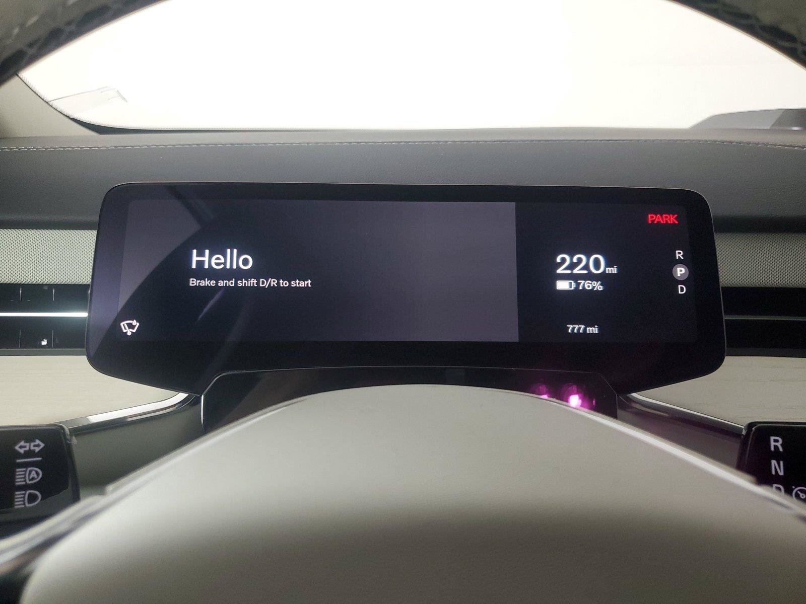 Certified 2025 Volvo EX90 Plus AWD/4WD image 27