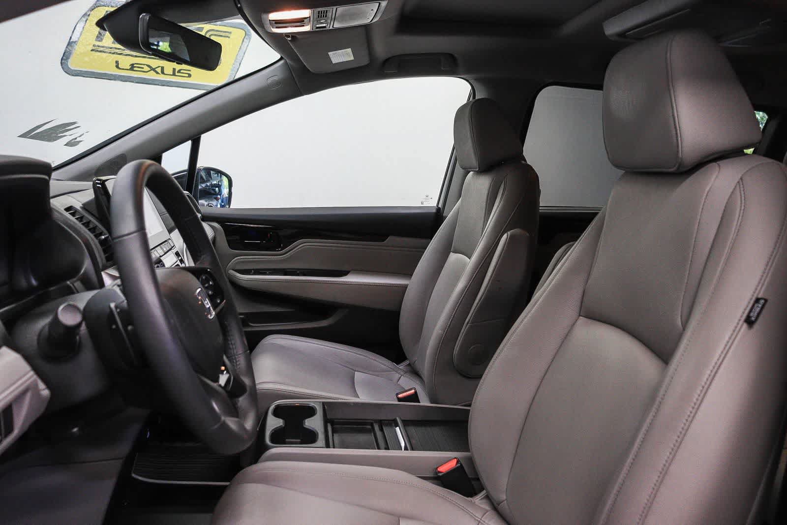 Used 2024 Honda Odyssey Touring image 19