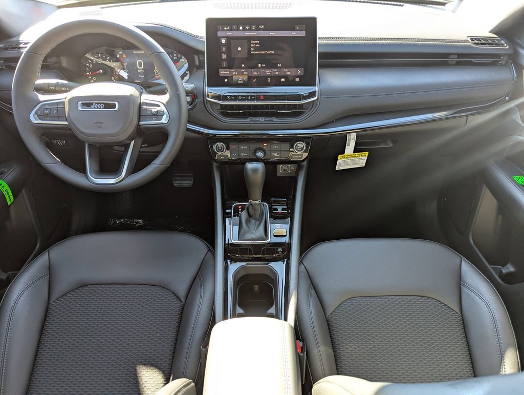 New 2026 Jeep Compass Latitude AWD/4WD image 15