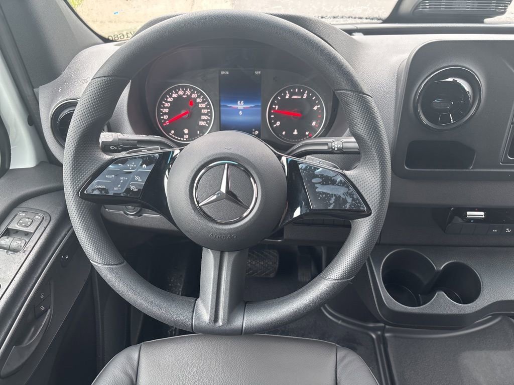 New 2026 Mercedes-Benz Sprinter 2500 image 37