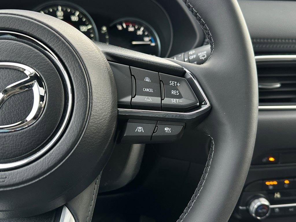 New 2025 MAZDA CX-5 Signature image 19