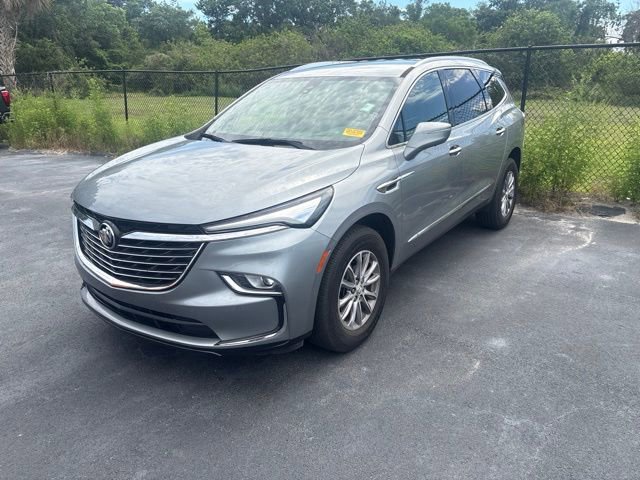 Used 2023 Buick Enclave Premium FWD image 1