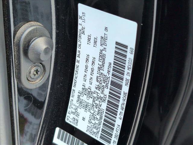 Used 2016 Toyota Tacoma SR5 w/ SR5 Appearance Package (SN) image 14