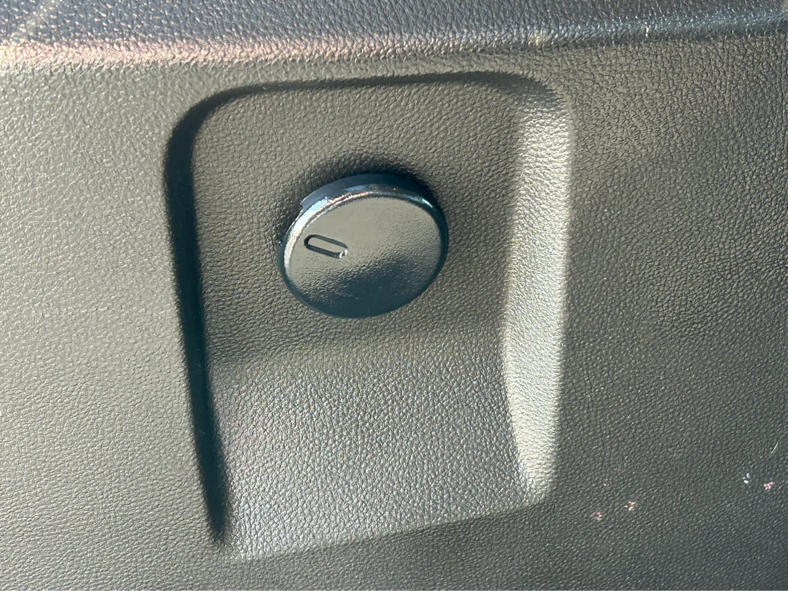 Used 2016 Chevrolet Equinox LT w/ Convenience Package image 8