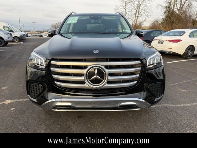 Certified 2026 Mercedes-Benz GLS 450 4MATIC image 2