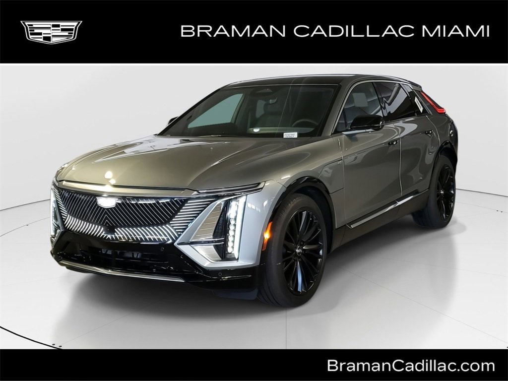 New 2025 Cadillac Lyriq Luxury
