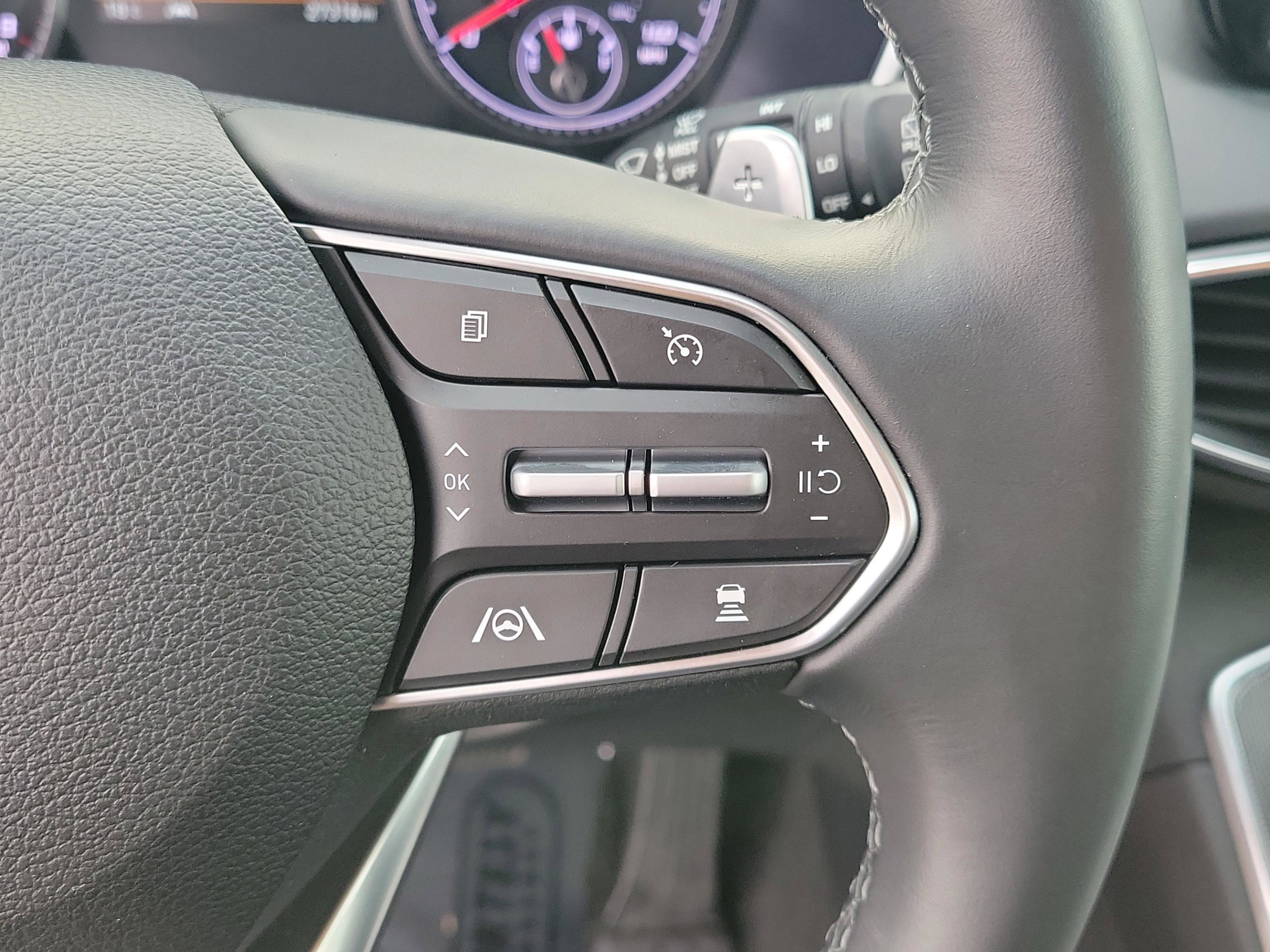 Certified 2023 Hyundai Santa Fe SEL image 26