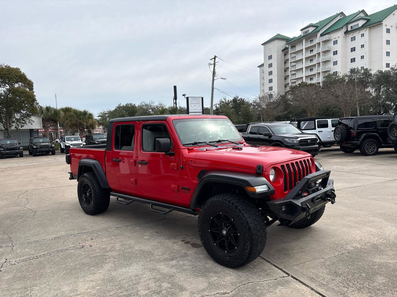 Used 2020 Jeep Gladiator Sport w/ Quick Order Package 24S AWD/4WD image 4