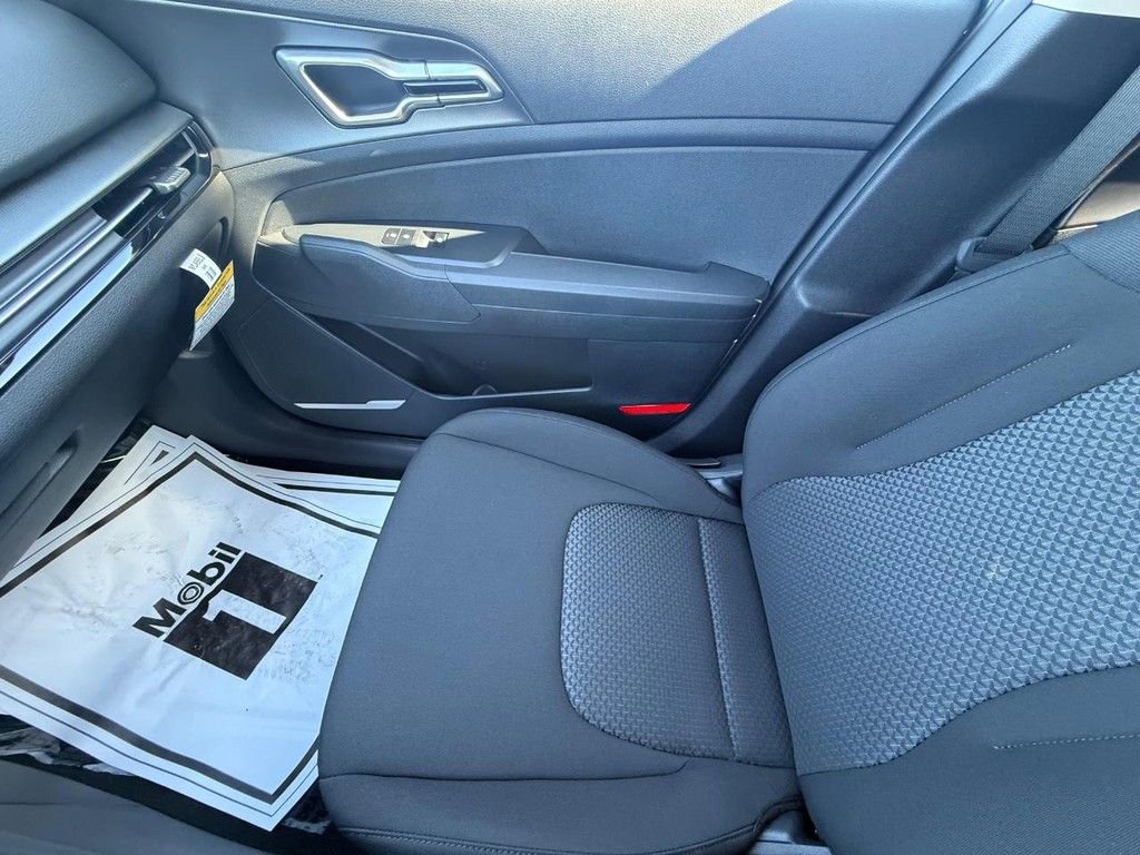 New 2026 Kia Sportage LX image 20