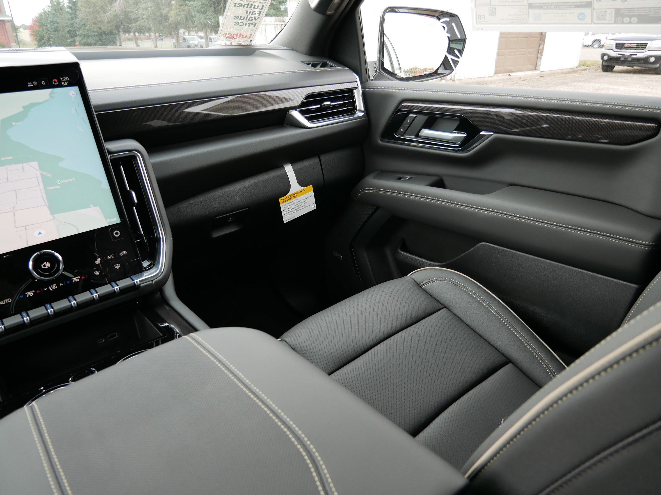 New 2026 GMC Yukon Elevation image 15