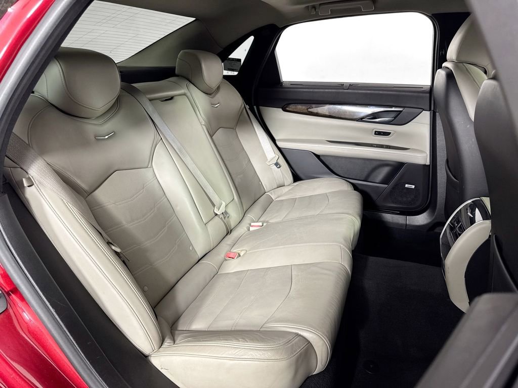 Used 2018 Cadillac CT6 Luxury AWD/4WD image 34